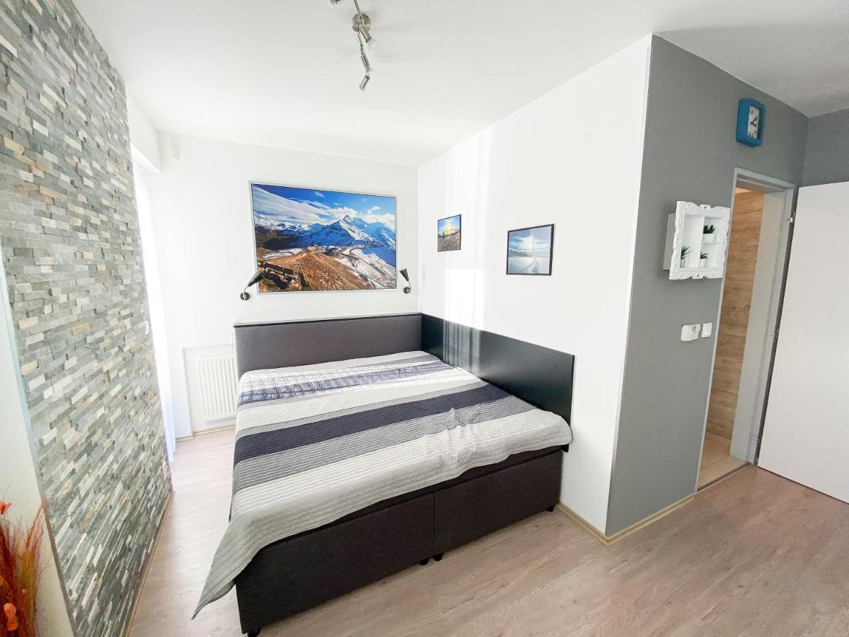 Miky Apartman Klinovec Loučná pod Klínovcem Exteriör bild