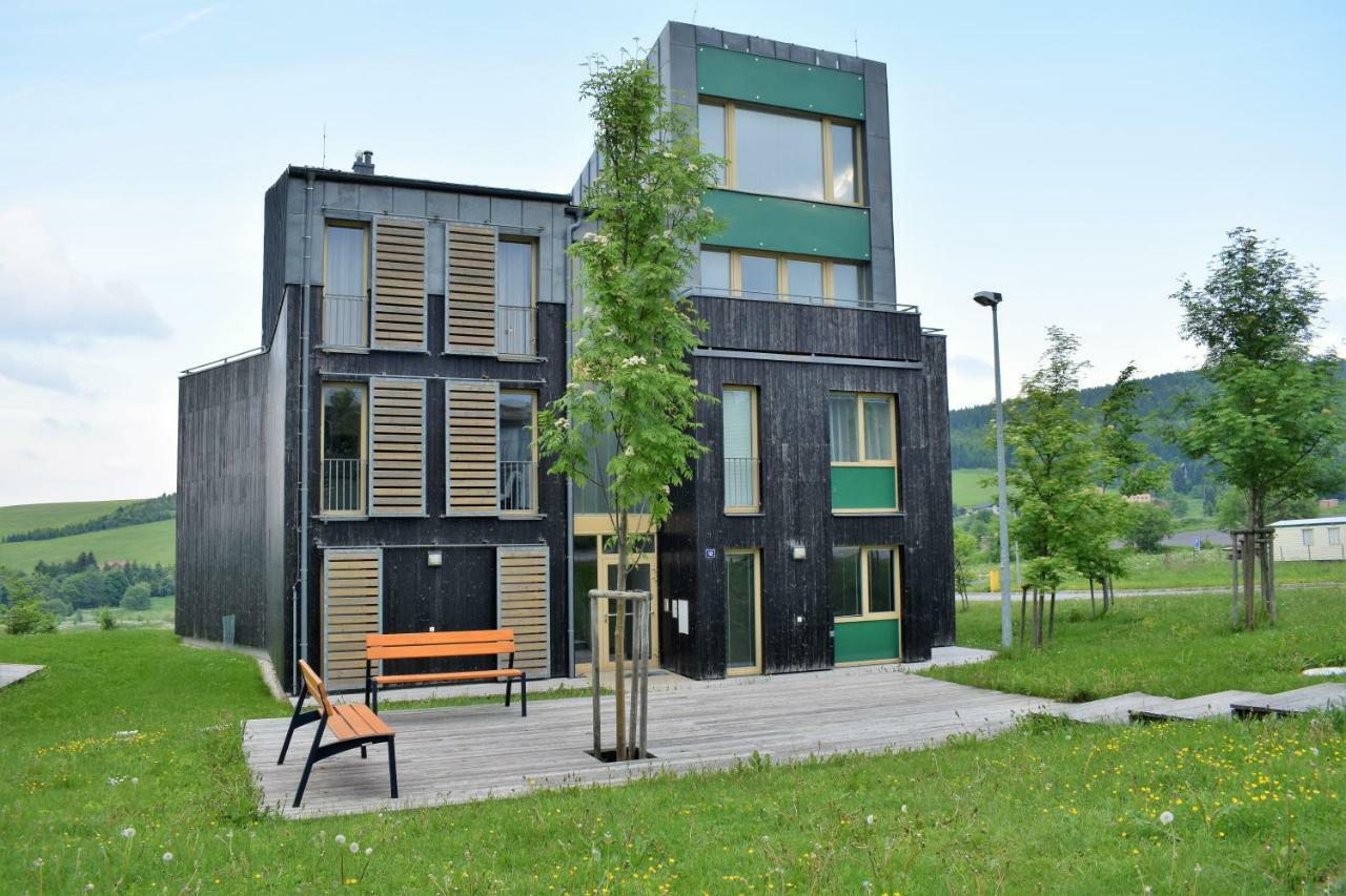 Miky Apartman Klinovec Loučná pod Klínovcem Exteriör bild
